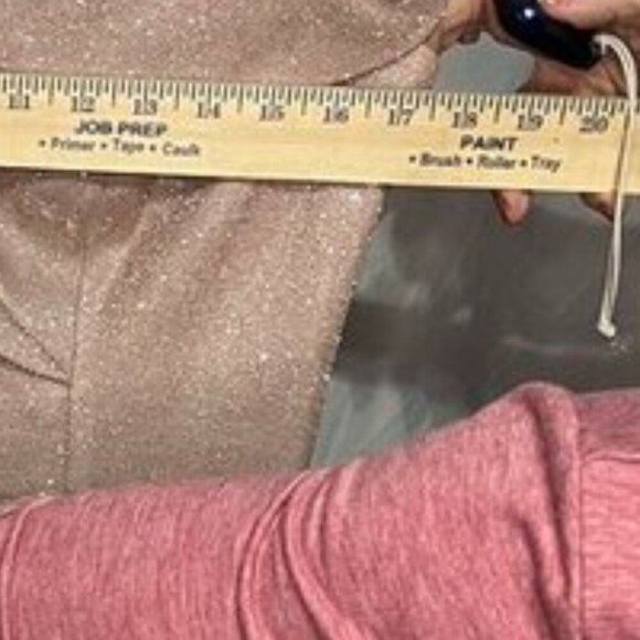 Xscape Evenings Metallic Knit Off-Shoulder Cascade Ruffle Gown Size 8 NWOT - Picture 9 of 13